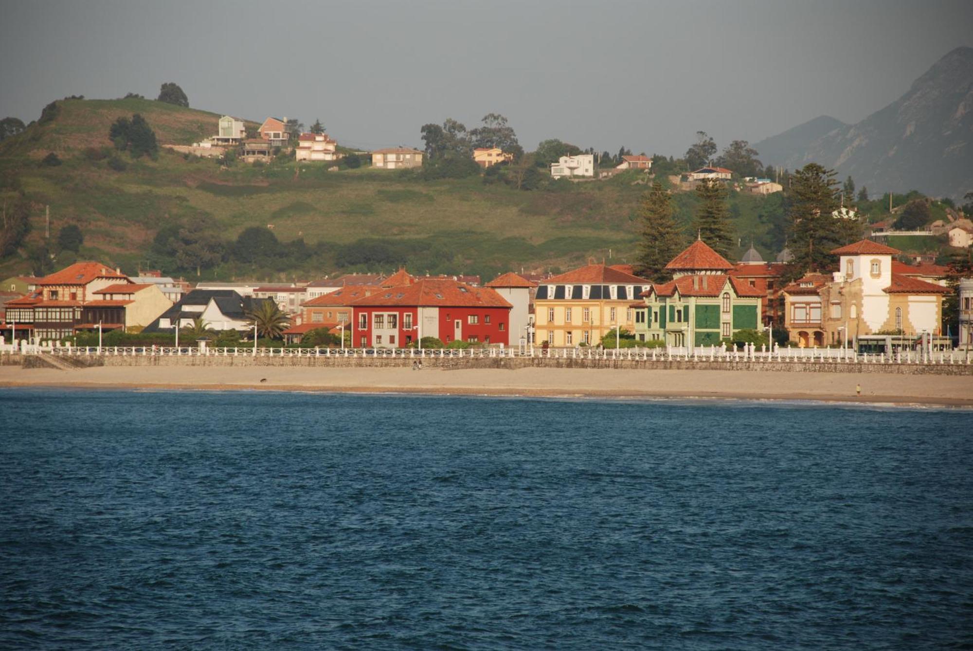Hotel Ribadesella Playa Экстерьер фото